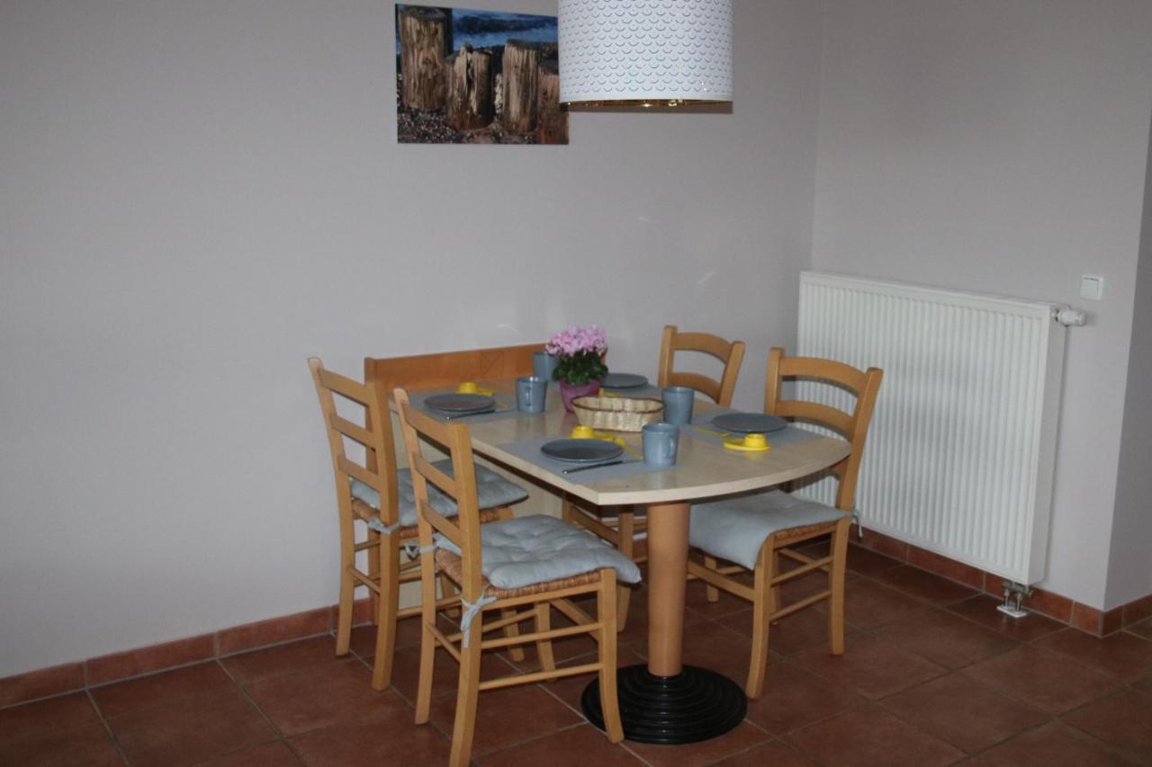 Ferienwohnung Boddenkieker Bis 4 Personen, Sagard-Neddesitz, 70M2 Buitenkant foto